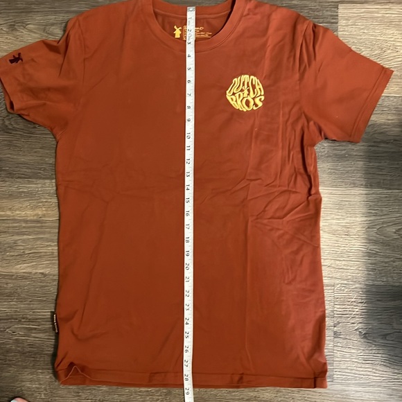 Dutch Bros Rust/Brown Short Sleeve Tee w/Retro Wavy Embroidered DB Logo - Picture 8 of 11